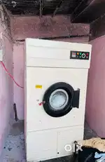Laundry washing machine