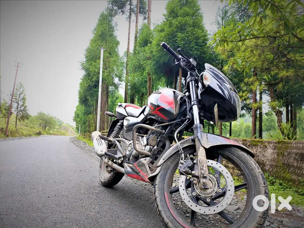 Bajaj pulsar 150dual disc BS4