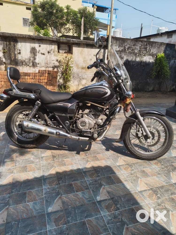 2019 MODEL BAJAJ AVENGER 220 (NEGOTIABLE PRICE)