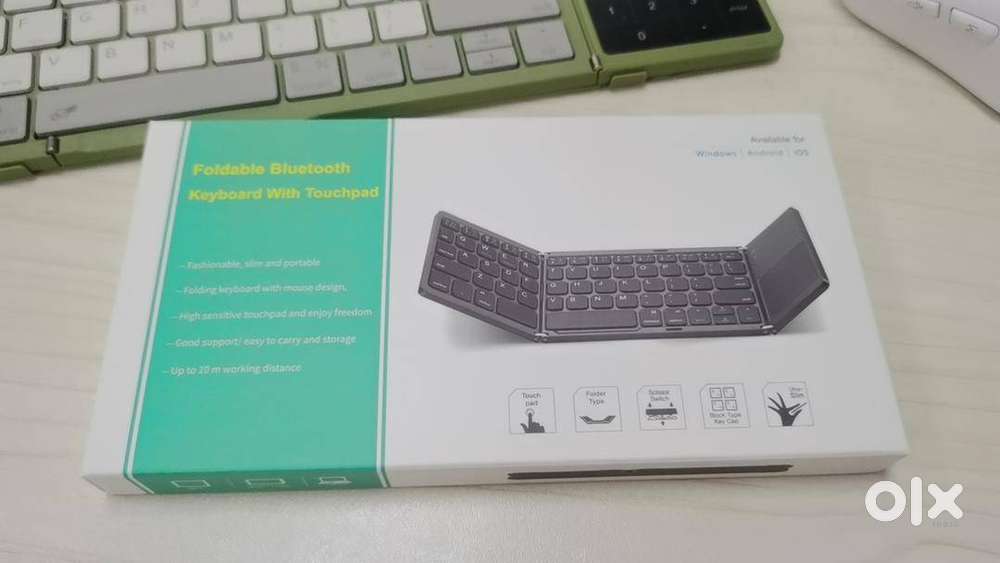 Three-folding Bluetooth Keyboard Wireless with Touchpad