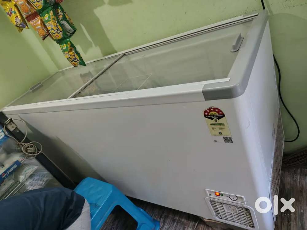 450 litters d fridge super condition