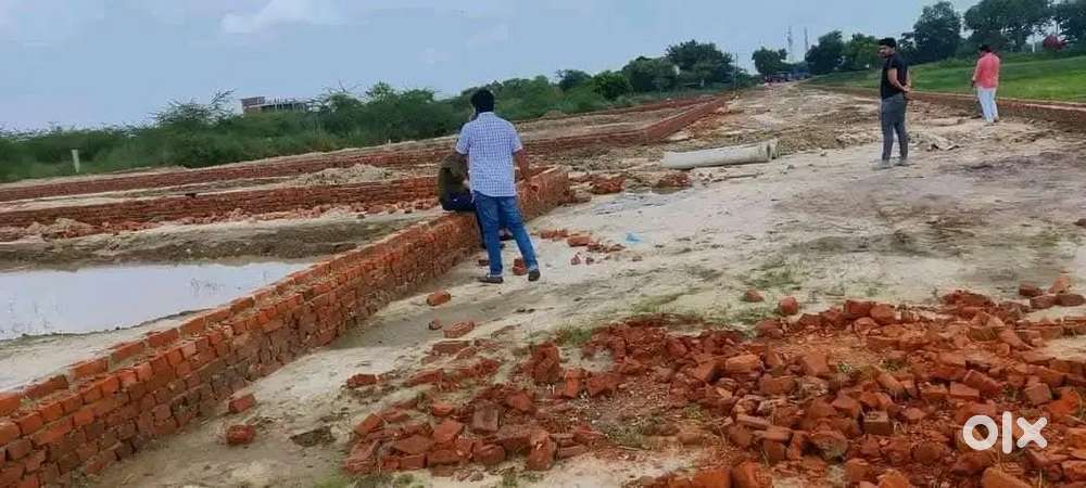 गोसाईगंज मार्केट में छोटा बड़ा अप्रूव्ड प्लाट रजिस्ट्री फ्री के साथ