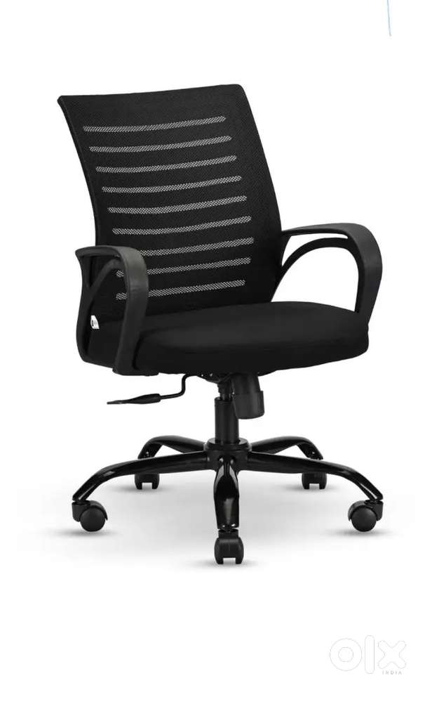 Revolving Boss Visitor's chair available at lowest prices in Jabalpur