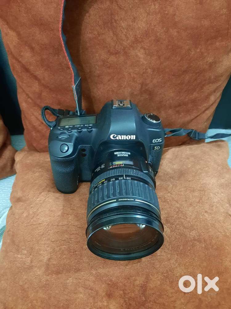 Canon eos 5d mark II camera, lens, flashgun and accessories
