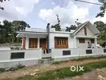 തൊടുപുഴ മുവാറ്റുപുഴ റോഡിൽ അടുത്ത്