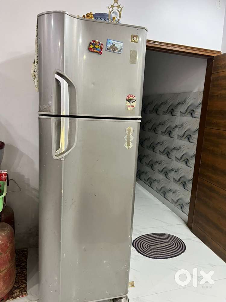 Urgent sale frige