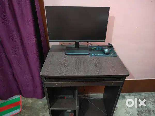 DESKTOP PC