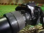 Canon 80d,with led light very good condition value for money