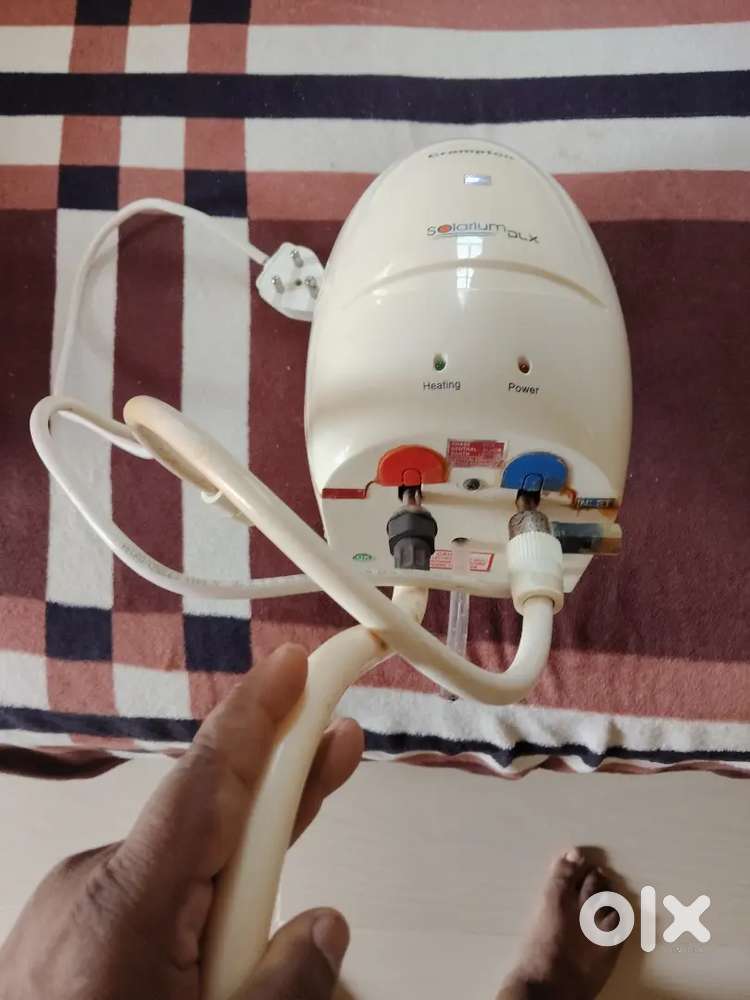 Crompton  Instant Water Heater Greser