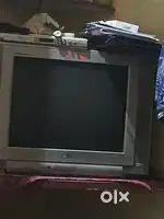 LG TV chalu hai