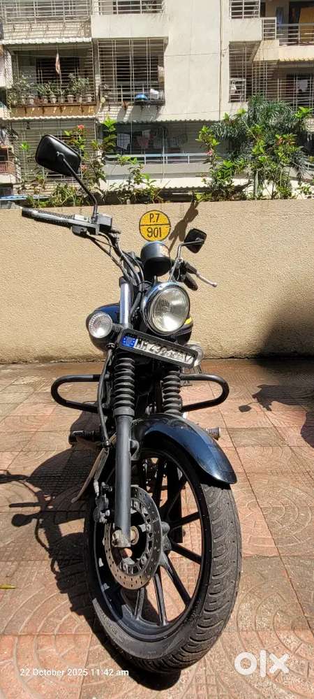 Well-Maintained Bajaj Avenger 150 Street  New Tyres, New Battery,