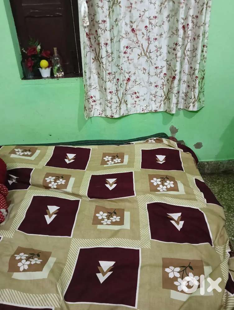 Ek roomate chahiye Singal room Khali h