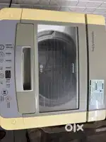 LG 6kg Front Loading Fully Automatic Washing Machine