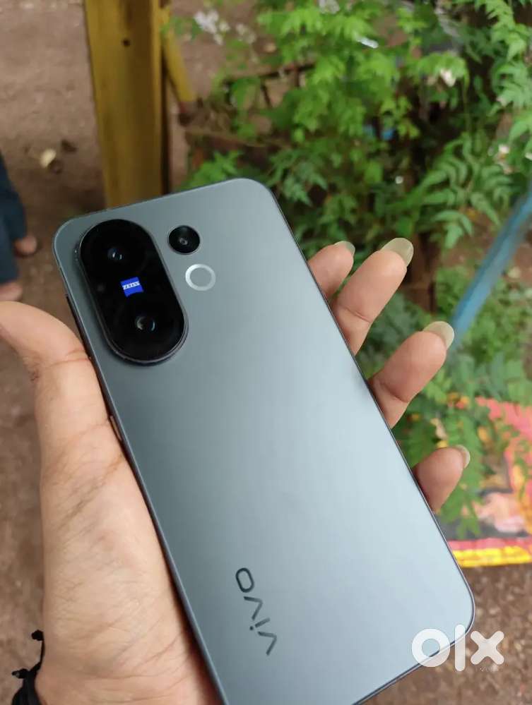 Vivo X200fe 12 Ram 256 Room