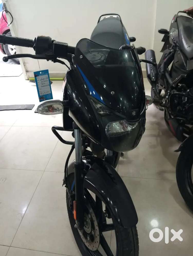 Pulsar very NEAT CONDITION blue colour available