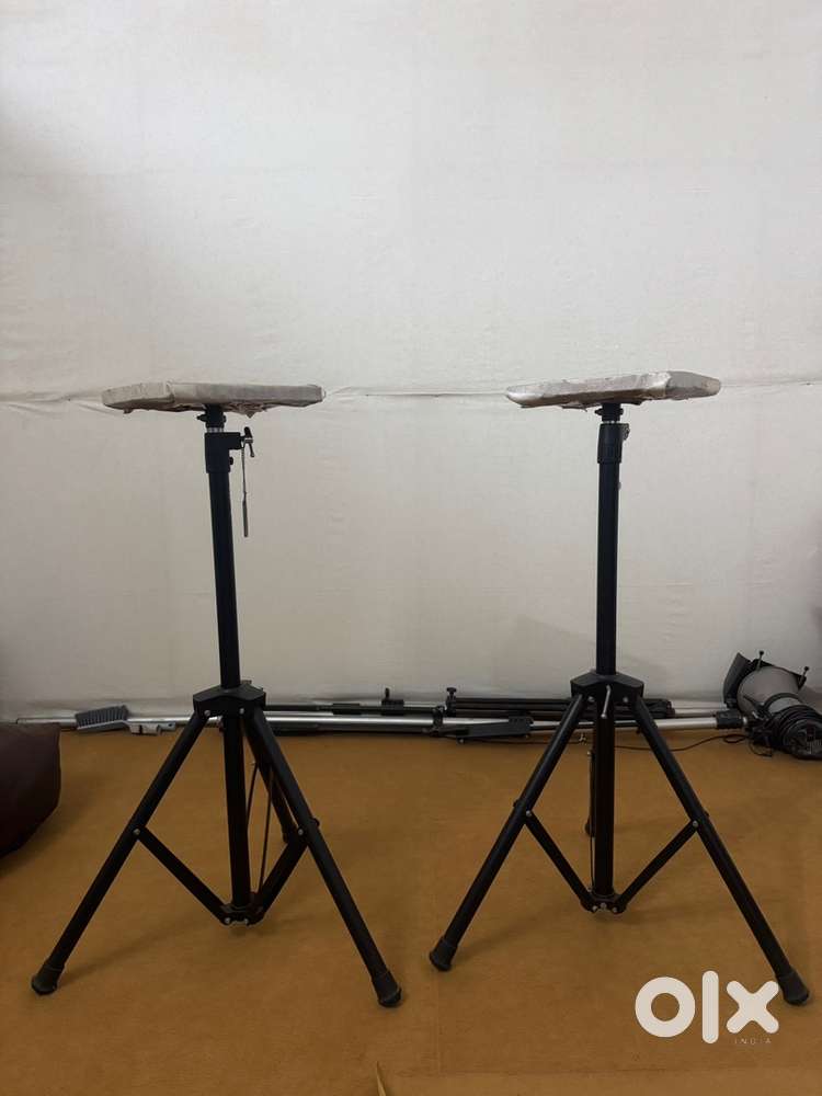 MUSIC STUDIO SPEAKER STAND VERY HEAVY MATERIAL