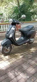Vespa ZX 125 cc 2021 model Single owner 12000 kilometres Riden