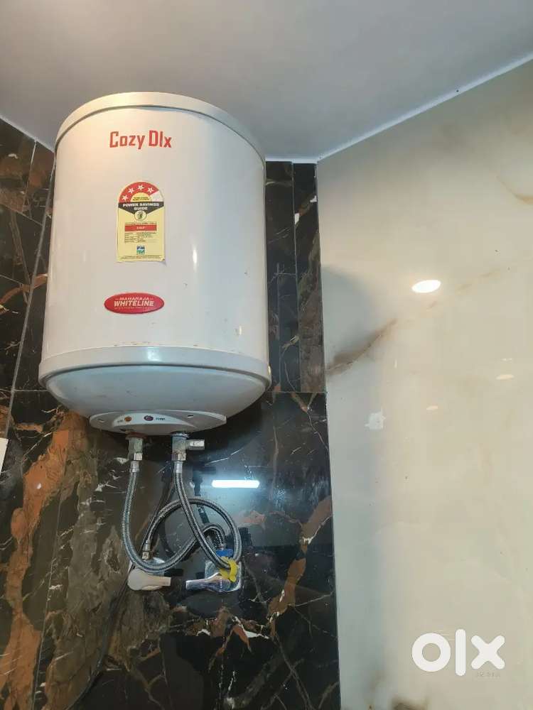 Maharaja Whiteline Cozy DLX Geyser
