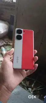 Iqoo Neo 9pro 8+8 256  2month old only arjent sell need money