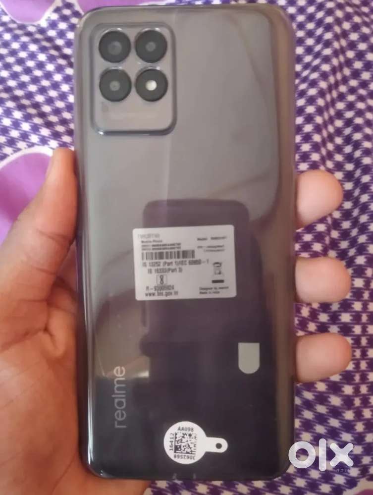 Realme 8i  4gb ram 64 gbmobile hai Aru moto g45 hai 8gb 128gbbiil hai