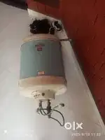 WATER HEATER. RACOLD 25 Liter