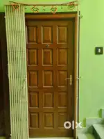 1 year old ready to move furnished flat in great neighbourhood