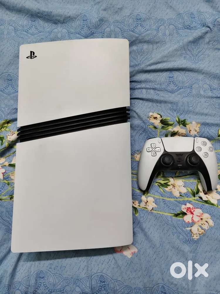 PS5 Pro 2Tb 6 month old Imported Good Condition