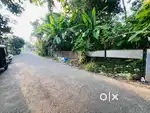 Kaloor Kadavanthara kumaranasan road 7.200cent plot cent 16.50lakh