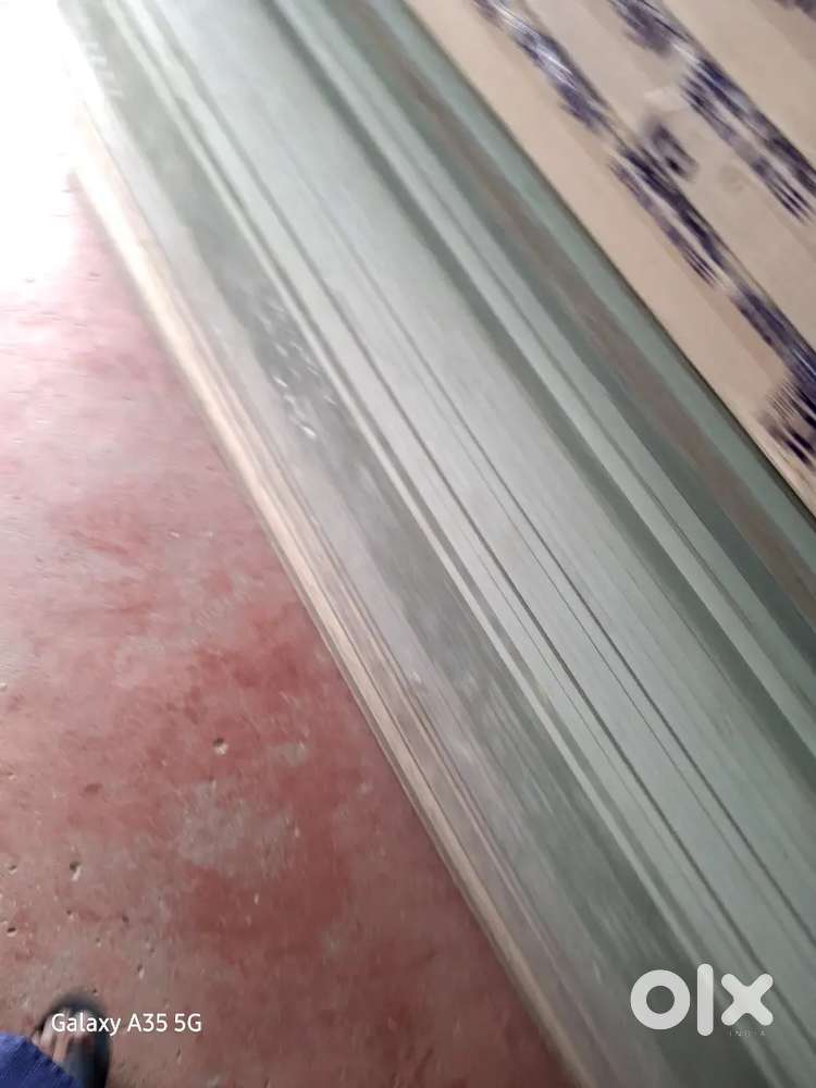 Experienced sales man and sales girl for hardware shop and paint shop