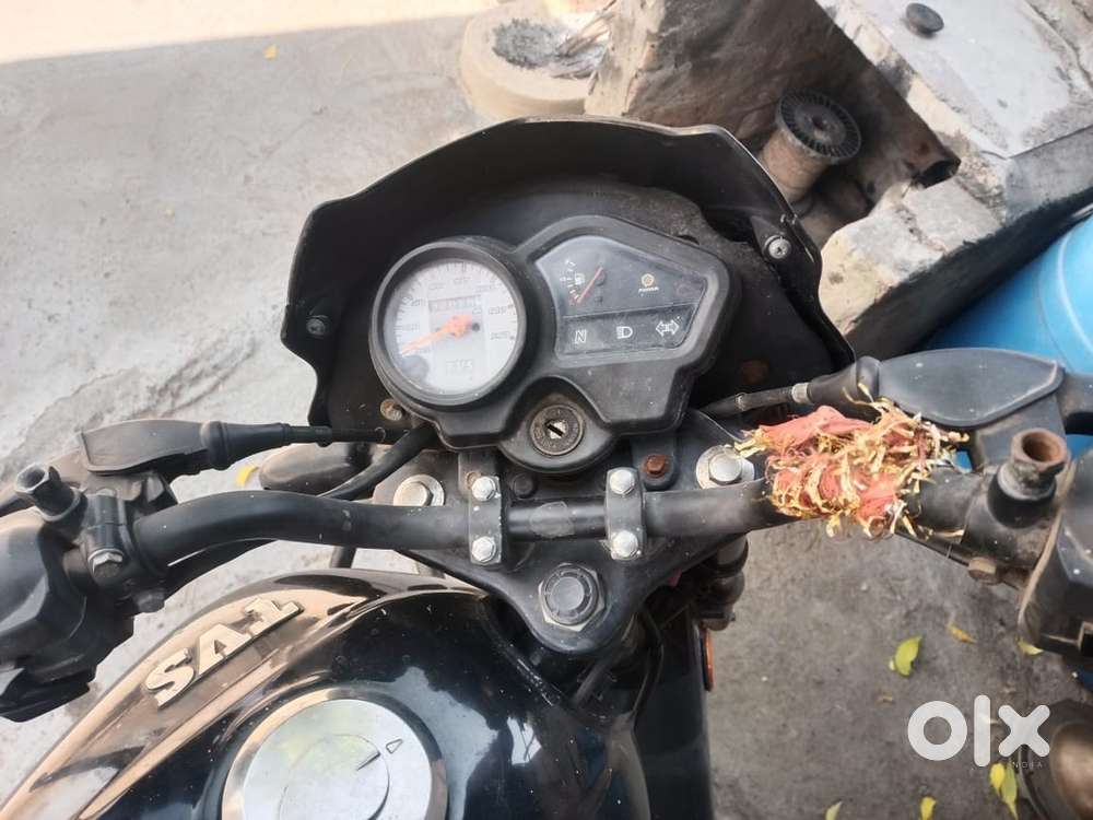 All ok and 2027 tak insurence and new tyres