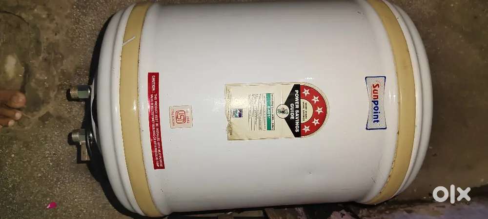 Sun point water geyser 15 litre with toster