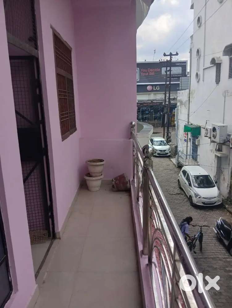 3bhk house in Chaugurji , in front of LG showroom