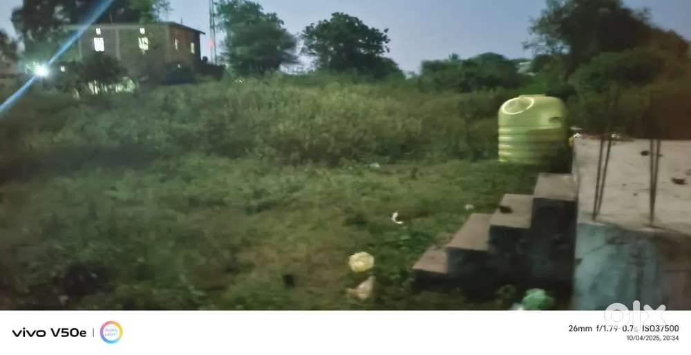 Kisi ko Plot lene me intrested hoto sampark kare