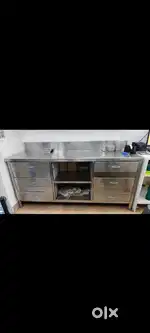 Used and new bainmarie and display counter