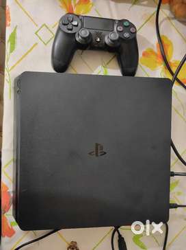 Ps4 Slim 500gb with 1 original controller and all original cables.