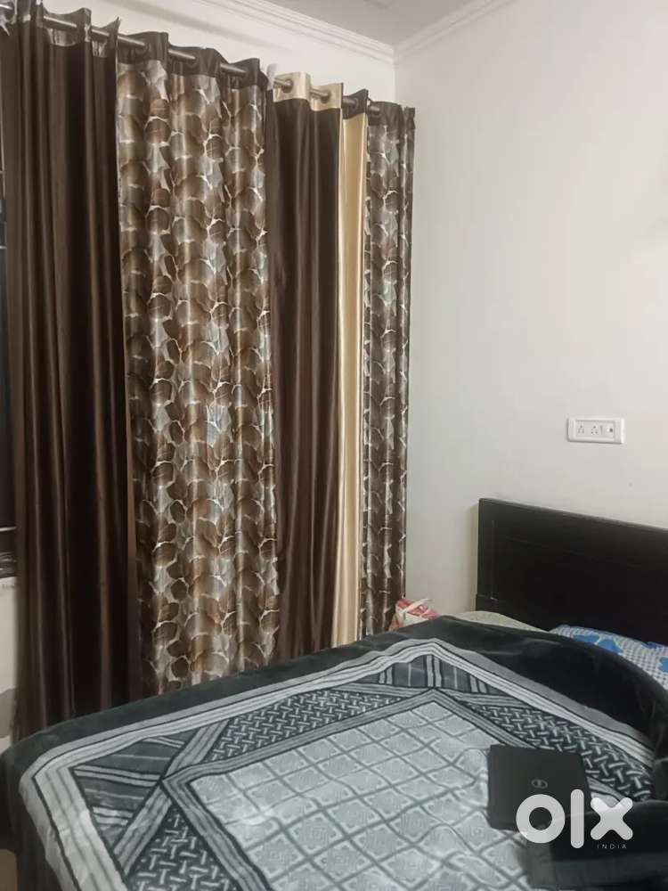 Need a female Flatmate near Gyan vihar University Jagatpura akshaypatr