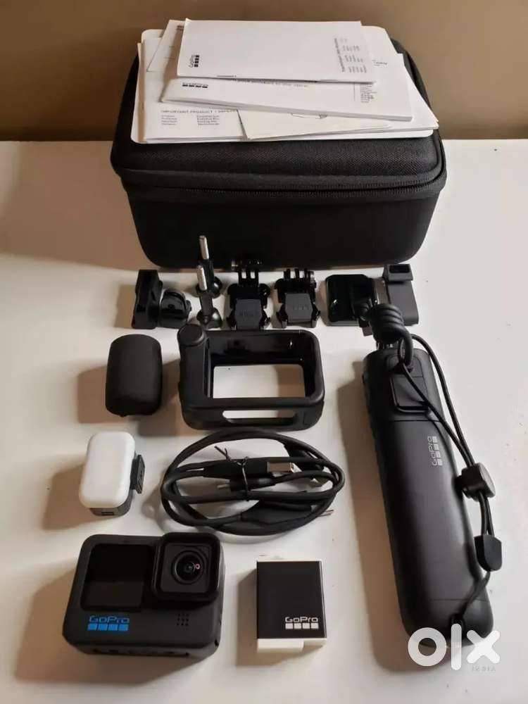 GoPro - HERO11 Black Creator Edition Action Camera - Black COMPLETE