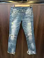 International clothes for sale 150 per kg minimum 25kg