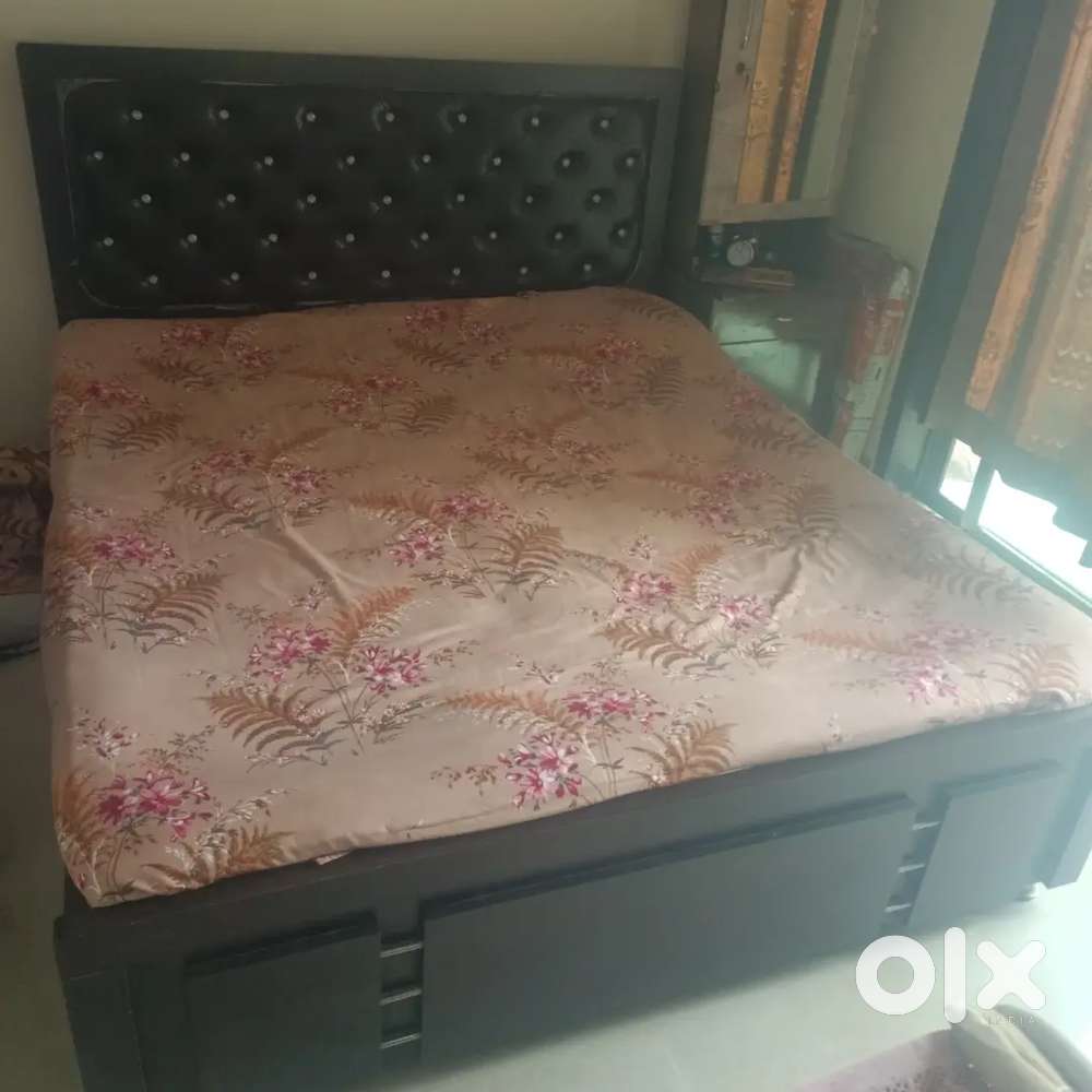 Bed comfortable for 2 people