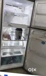 Very good Condition I sell my Lg double Door fridge