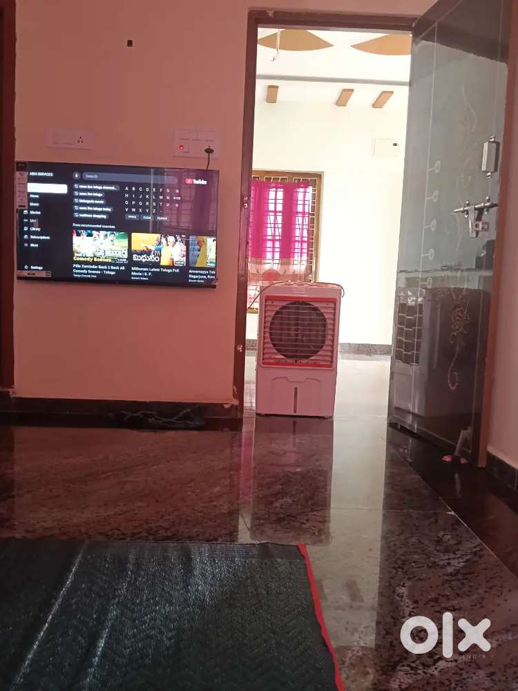 Female wanted for parlour home service