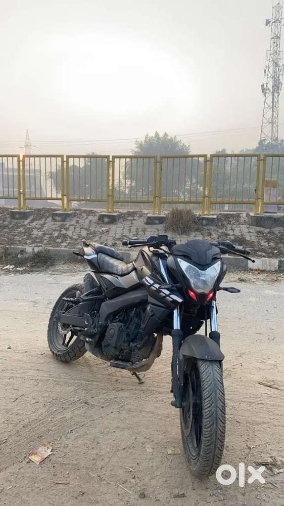 Ns200 bs3 2012 model bike ekdm Good condition me hai
