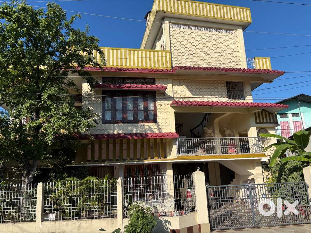 New 2BHK unfurnished 1st-floor flat with parking for one car