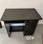 Study table in new condition