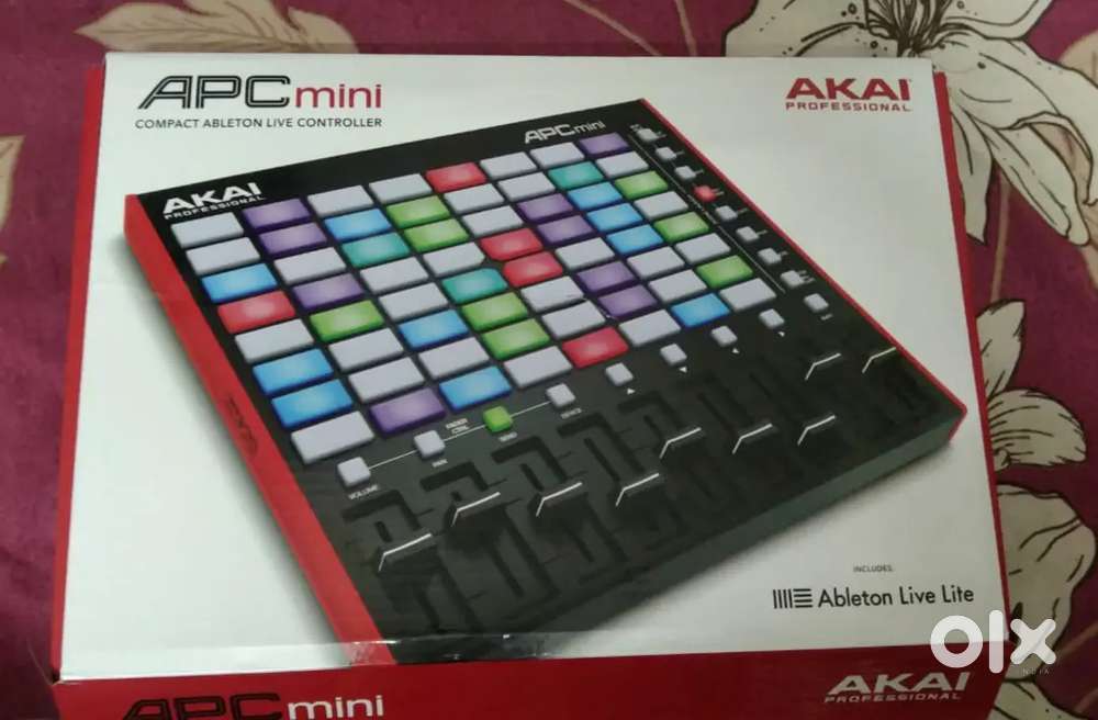 Akai mini launchpad