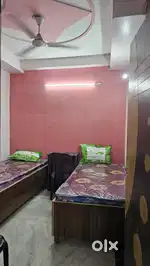 Girls pg.. near by laxmi Nagar metro