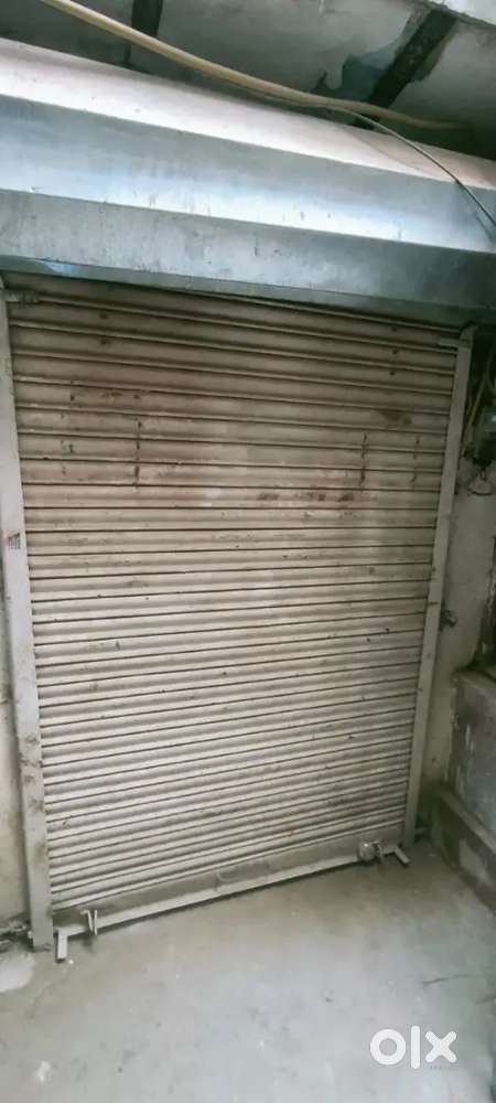 Best shop for, E- Commere business, office space, storage