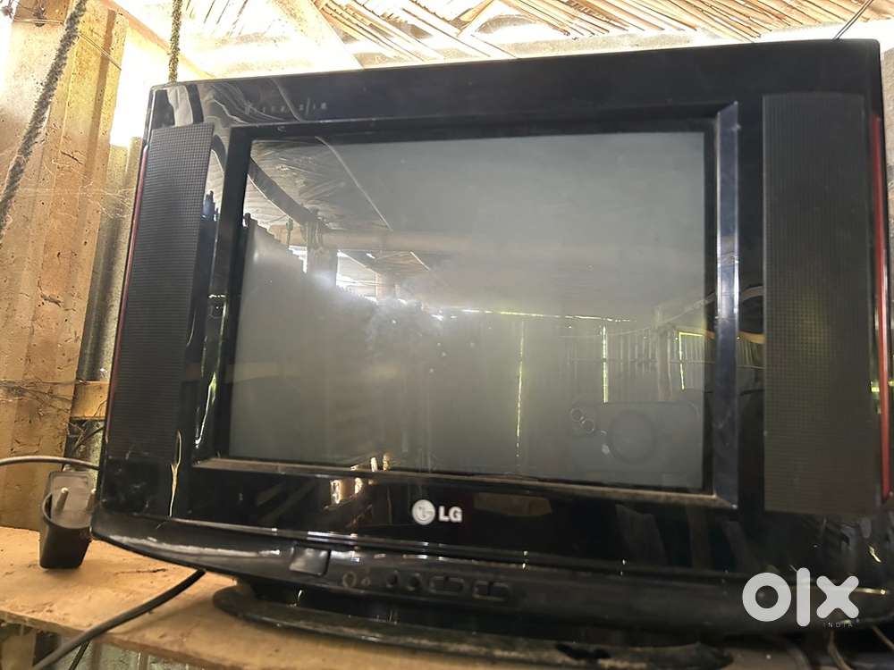 1 lg colour tv and 1 sun direct hd dish tv sell urgent