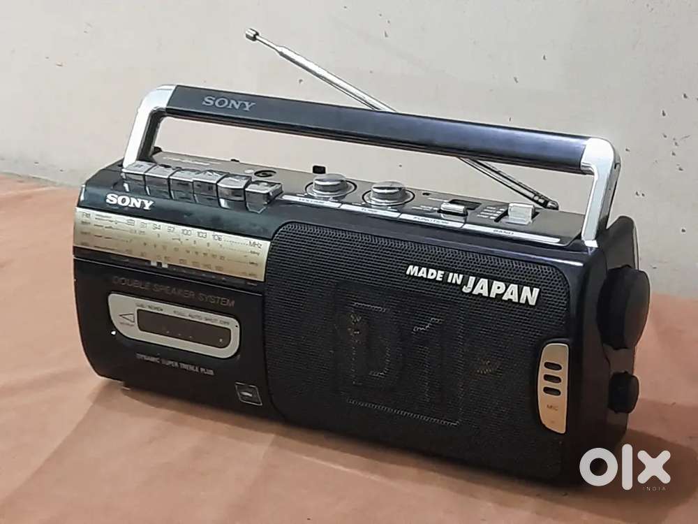 Sony Japan Dual speaker mono Boombox