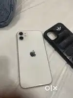I phone 11 . 1 year old . very good condition. Not any problm